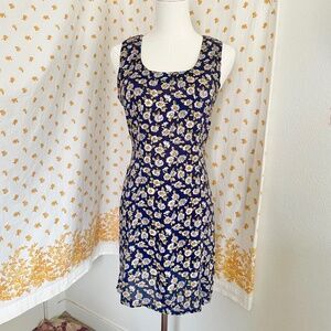 Vintage 90s Daisy Mini Dress by HANA – Made in USA Rayon Medium